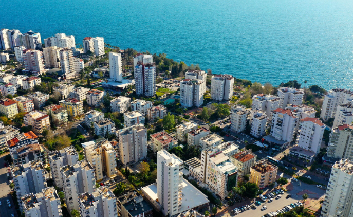 Antalya'da Yabanclara Konut Sat: Gnein Tadn karn